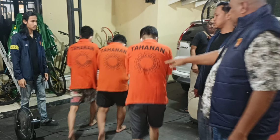 Penadah HP Curian di Bekasi Gunakan Aluminium untuk Hilangkan Jejak, Salah Satu Korbannya Istri Pelatih Persija