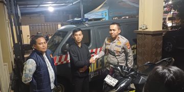 Dua Tukang Jahit Nyambi Jadi Curanmor Ditangkap, Kini Meringkuk di Sel Polsek Pancoran