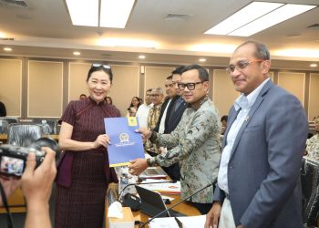 Hindari Tumpang Tindih Kewenangan, Wamendagri Dorong Penyempurnaan RUU Daerah Kepulauan