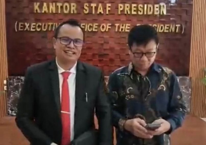 Penasihat Hukum Sodorkan Bukti Izin 15 Kontainer Milik PT PMM kepada Kepala Staf Kepresidenan