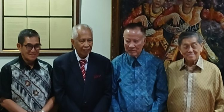 OC Kaligis : Pendirian Indonesia Innocent Project Untuk Beri Bantuan Hukum Gratis Bagi Masyarakat Tidak Mampu