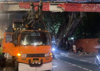 JPO Tendean Rusak Berat Ditabrak Truk, Bina Marga: Langsung Dibongkar, Kerugian Miliaran Rupiah
