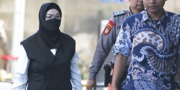 Terjaring OTT, Bupati Sukoharjo Etik Suryani Jalani Pemeriksaan di KPK