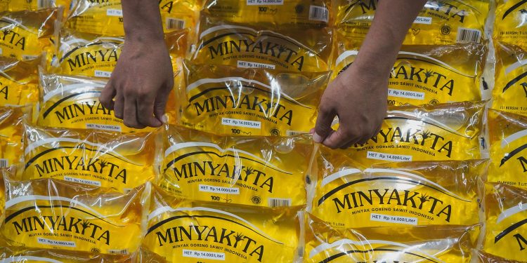 Stabilisasi Harga Beras dan Migor, Bulog-Pemda Didorong Gencarkan Gerakan Pangan Murah