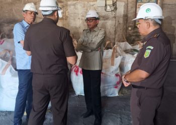 Kejagung Sita 104 Ton Timah Milik Terpidana Tamron alias Aon