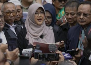 Eksepsi Dikabulkan, dr Tifa Tetap Kejar Fakta Ijazah Jokowi