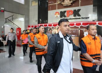 Tahan Empat Tersangka Kasus Pemalang, Termasuk Bupati dan Ajudan Ketua KPK