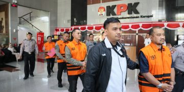 Tahan Empat Tersangka Kasus Pemalang, Termasuk Bupati dan Ajudan Ketua KPK