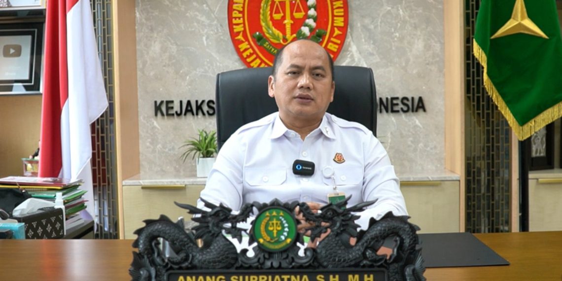 Kejagung Tahap II Kasus OOJ CPO, Eks Komisioner Ombudsman Segera Diadili