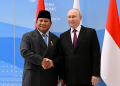 Bertemu di Vladivostok, Prabowo-Putin Saling Lempar Keramahan di Tengah Hubungan Strategis RI-Rusia