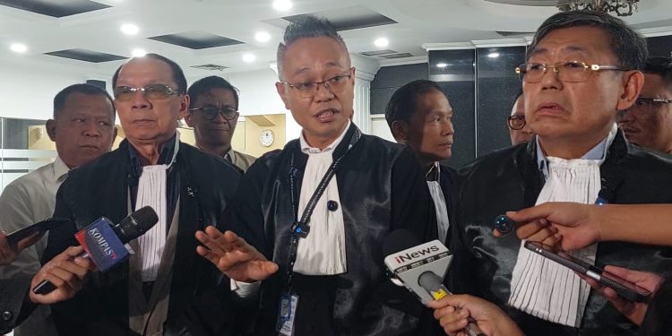Tim Hukum Jokowi Gugat Pasal 163 KUHAP ke MK, Minta Praperadilan Dibatasi