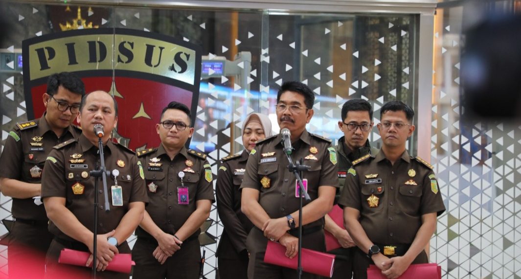 Korupsi Transfer Pricing Selama 17 Tahun, Kejagung Tetapkan PT Toba Pulp Lestari Tersangka Korporasi