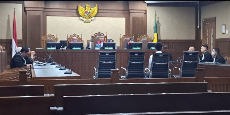 Handoko dan Liu Raymond Bantah Dakwaan Jaksa soal Manipulasi Dokumen Kredit LPEI