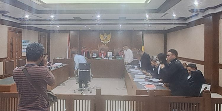 Sidang Pemerasan, Saksi Beberkan Permintaan Ganti Rugi Rp350 oleh Terdakwa Bangun Paulus
