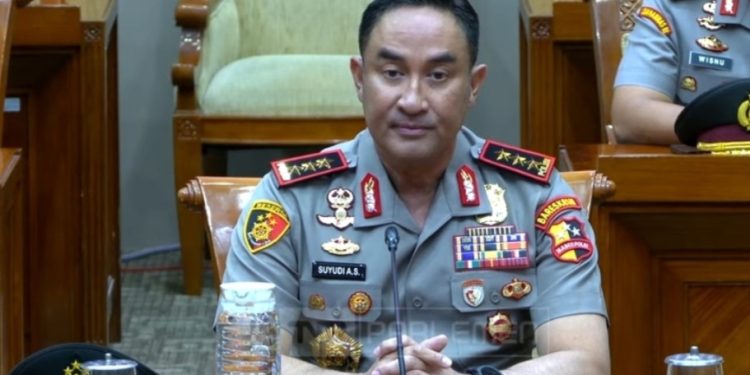 Surpres Pergantian Kapolri Masuk DPR, Komjen Suyudi Segera Dilantik Presiden