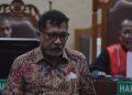 Hakim Minta Zarof Ricar dan Notaris Apriliani Hadir jadi Saksi Makelar Kasus Agung Winarno